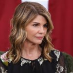 Full House Actress Lori Loughlin Jailed for College Admission Scandal